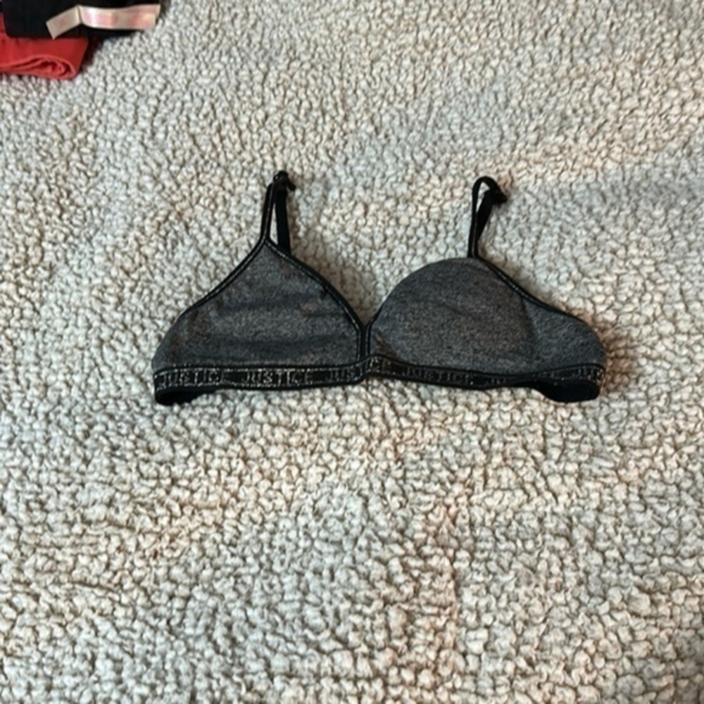 Justice grey bra Size 32
